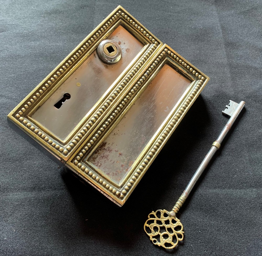 sa116 brass polished steel french victorian lock key