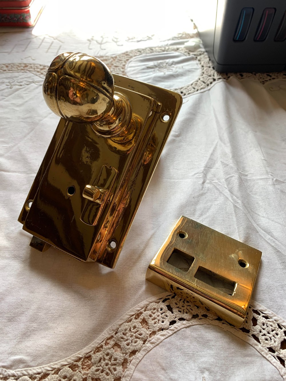 one pair of brass art nouveau door knobs door lock latch